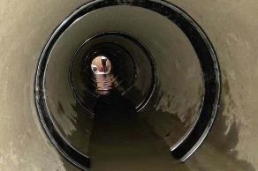 保定阜平高压清洗管道公司分享下非开挖管道修复技术